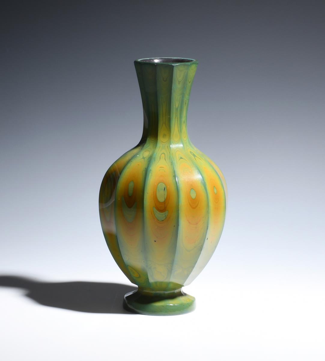 A Lithyalin glass vase c.1840, attributed to the workshop of Friedrich Egermann (Blottendorf), the