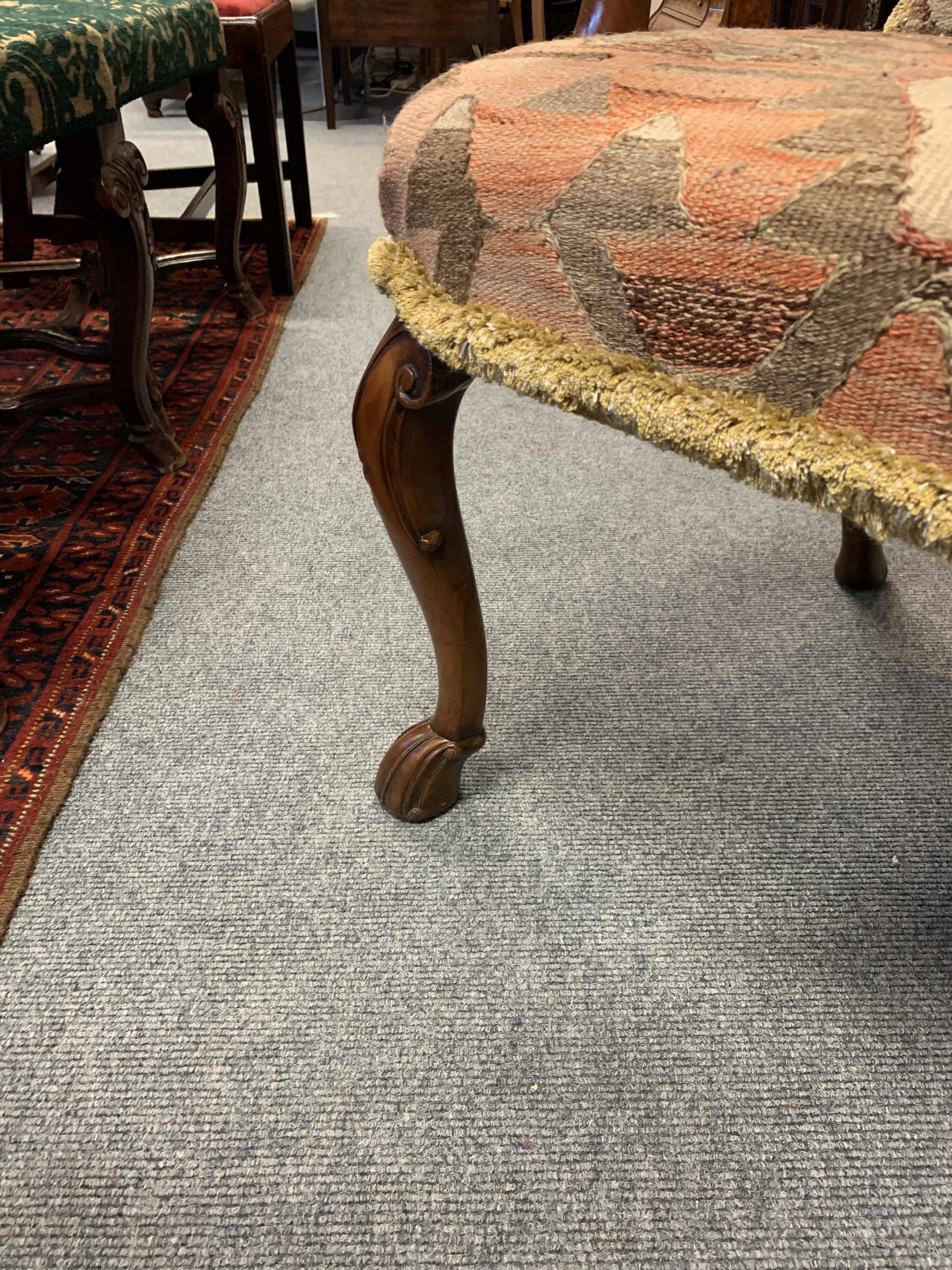 A PAIR OF YEW ARMCHAIRS IN GEORGE II STYLE POSSIBLY IRISH, LATE 19TH / EARLY 20TH CENTURY each - Image 4 of 12