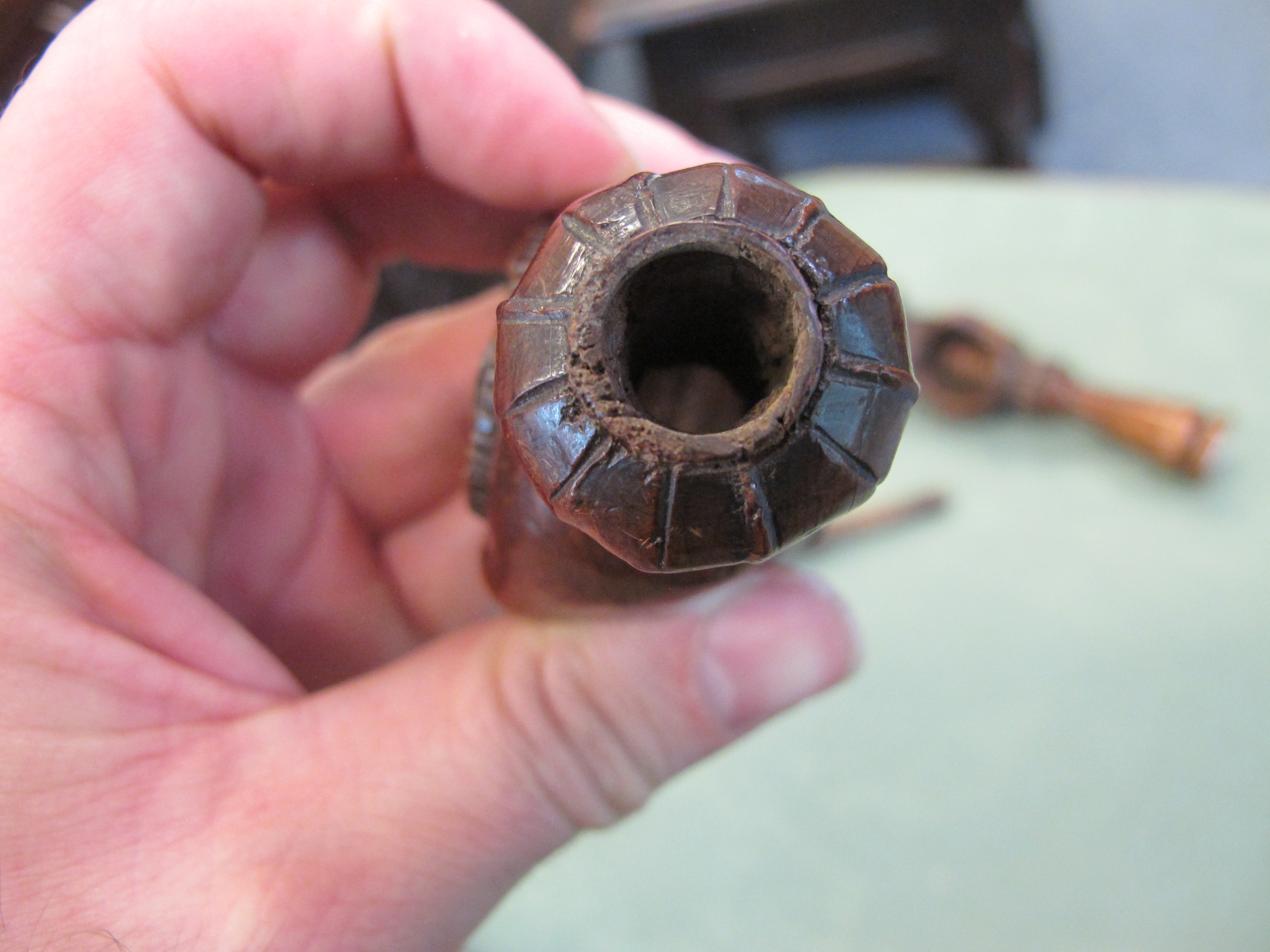 A SWISS TREEN NOVELTY NUTCRACKER 19TH CENTURY in the form of a hand holding a walnut, with a screw - Image 8 of 9