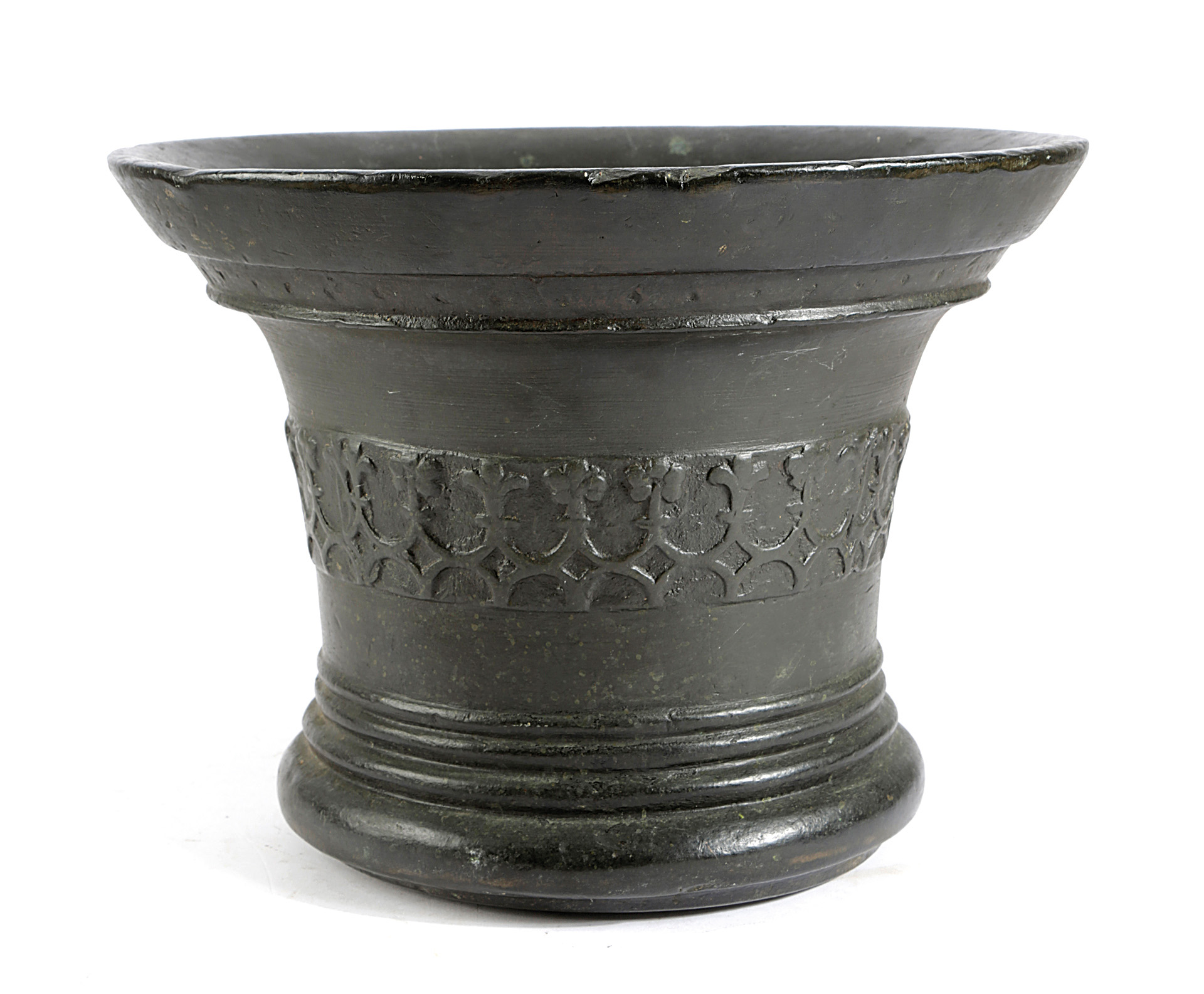 A LARGE 17TH CENTURY BRONZE MORTAR ATTRIBUTED TO JAMES BARTLET (1675-1700) OF THE WHITECHAPEL