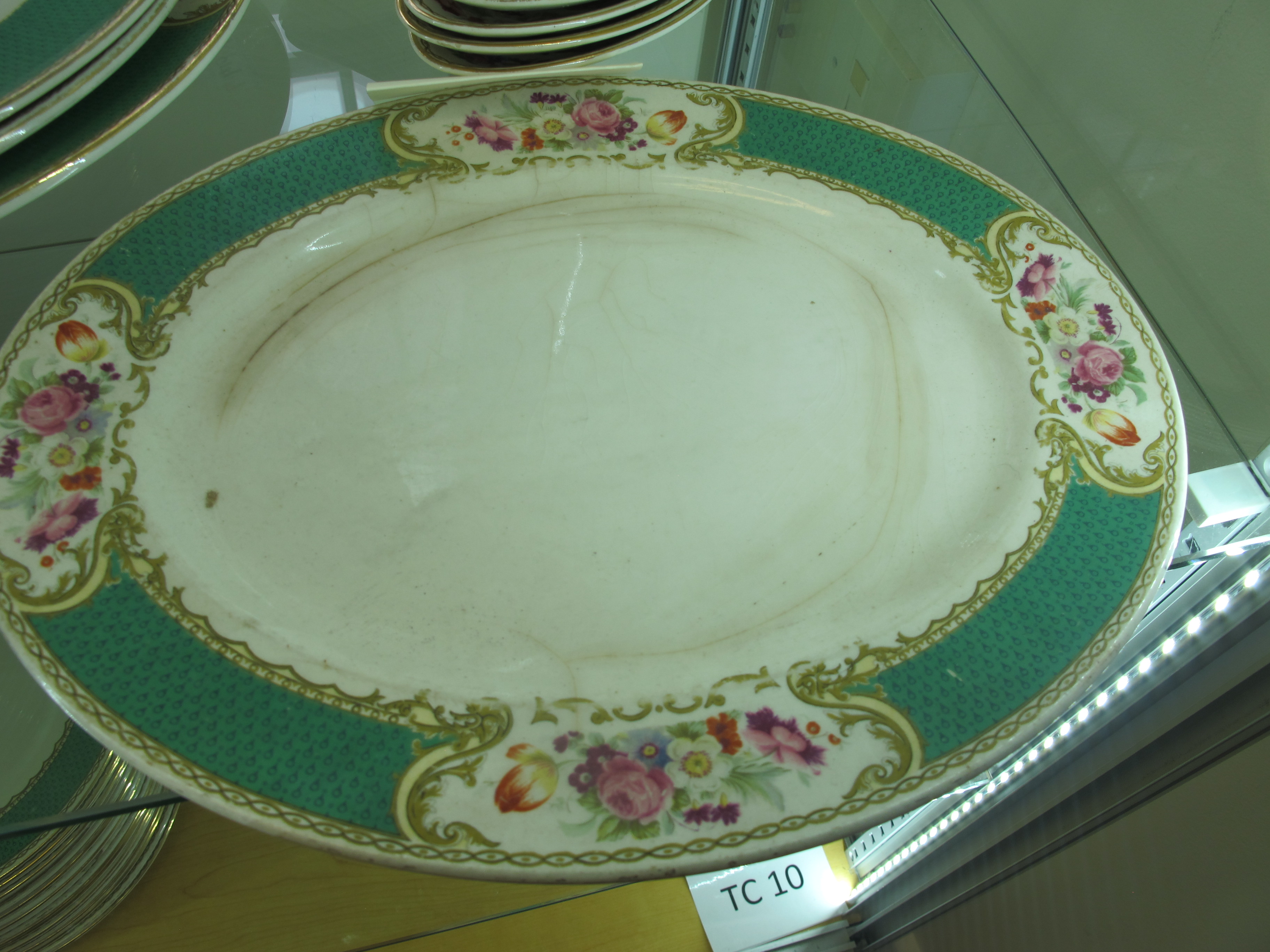 A MYOTT'S HARLEQUIN PART DINNER SERVICE FIRST HALF 20TH CENTURY the majority with the 'Bouquet' - Image 13 of 23