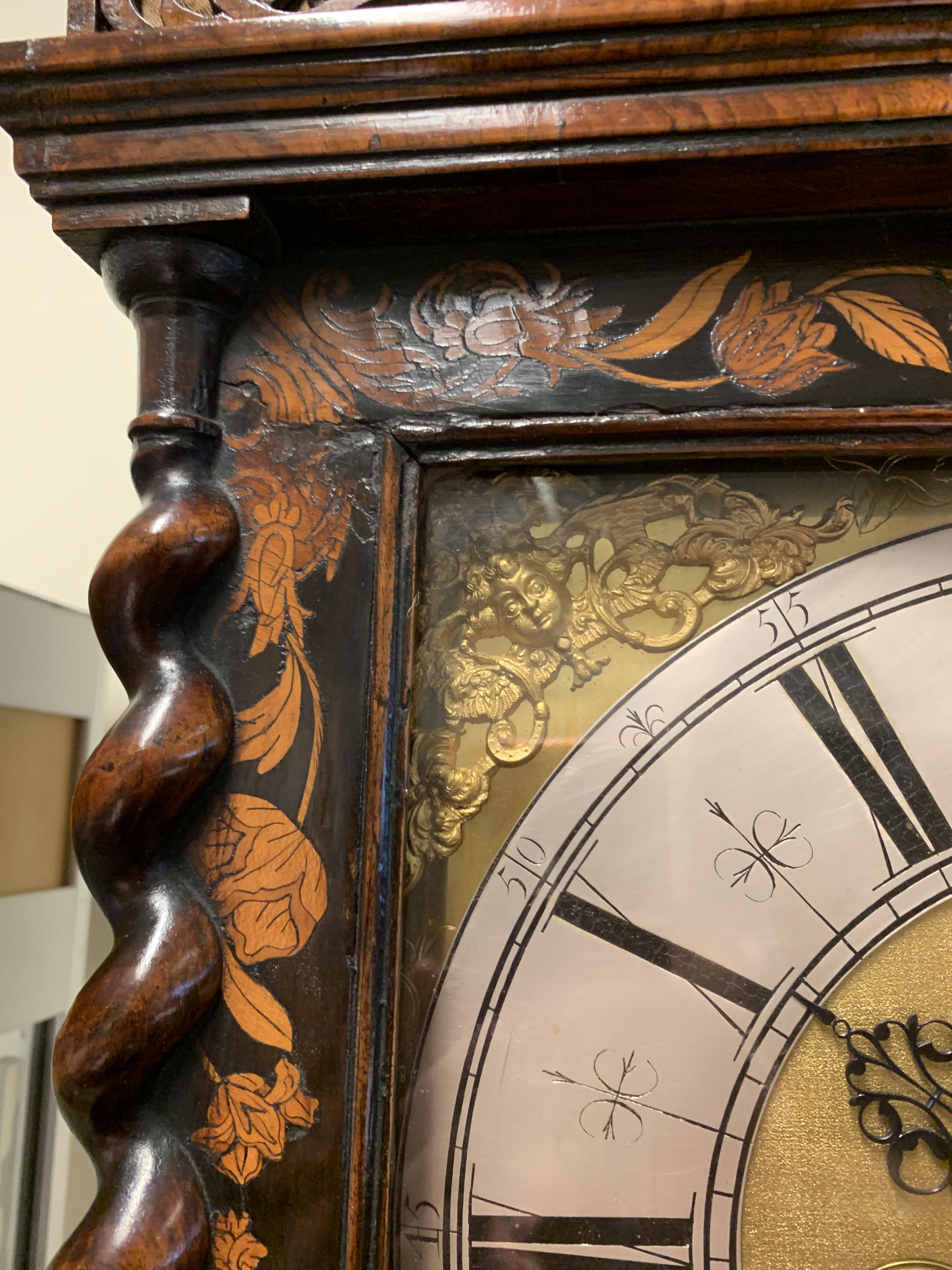 A WILLIAM AND MARY WALNUT AND MARQUETRY LONGCASE CLOCK BY THOMAS BRIDGE LONDON, C.1700 the brass - Image 4 of 30