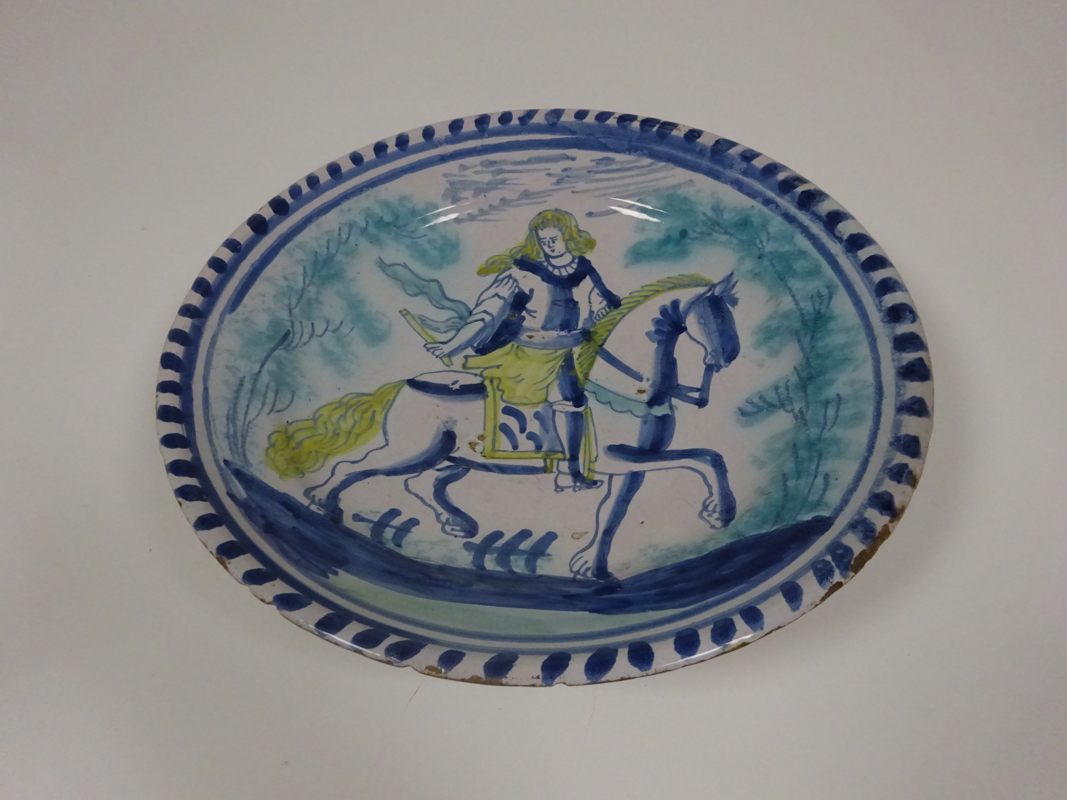 A DELFTWARE POTTERY EQUESTRIAN CHARGER PROBABLY LONDON, C.1700 painted in blue, green and yellow - Image 9 of 21