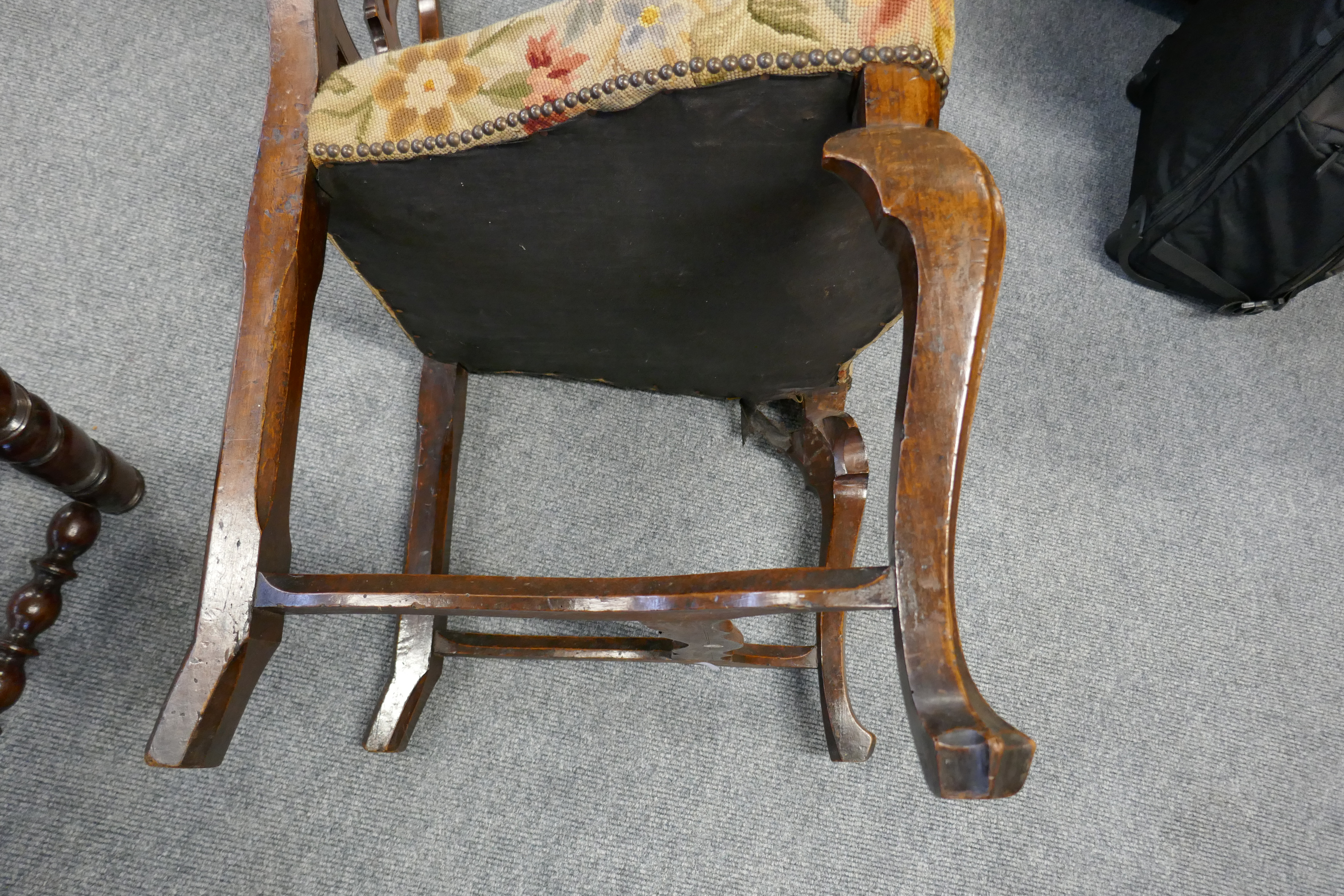 AN ITALIAN WALNUT OPEN ARMCHAIR 18TH CENTURY in Rococo style, with a pierced splat and a floral - Image 3 of 10