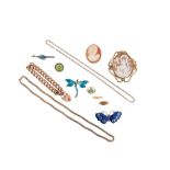 Assorted jewellery items, including an opal dress ring with openwork closed back setting in gold,