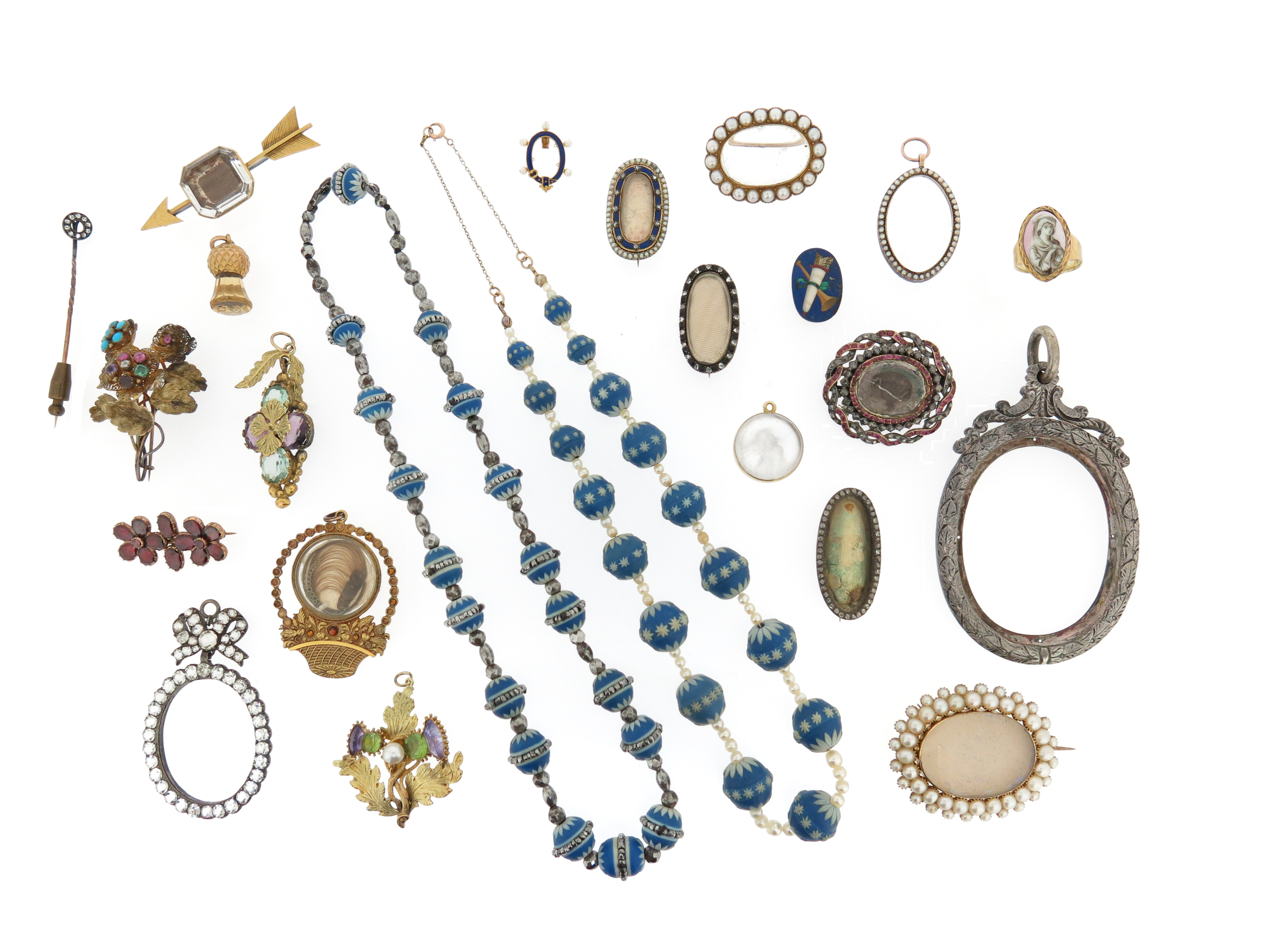 A small quantity of jewellery items, mostly 19th century, including two blue jasperware spherical