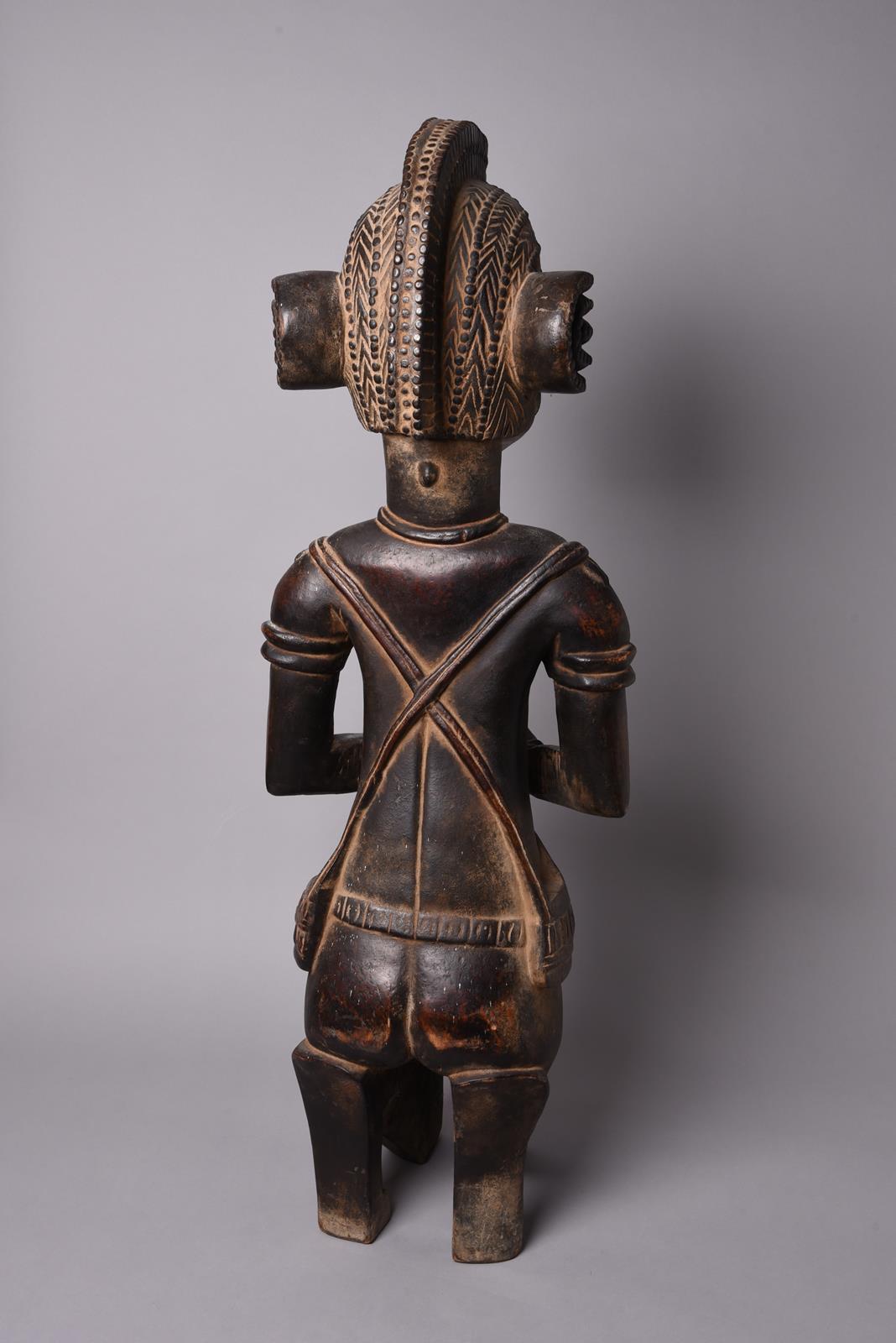 A pair of Baga kneeling offering figures Guinea male and female with metal studs to the heads and - Image 5 of 7