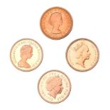 Elizabeth II, gold sovereigns (4), 1957 young head (S 4124), nearly extremely fine; 1980 (S 4204);