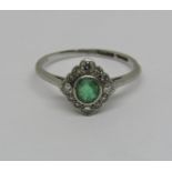 Art Deco platinum emerald and diamond cluster ring, size O/P, 2.7g