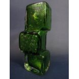 Geoffrey Baxter for Whitefriars Drunken Brick Layer vase in green, 21 cm high