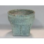 Good quality Chinese patinated cast bronze jardinière in the form of a weaved basket, 21 cm high