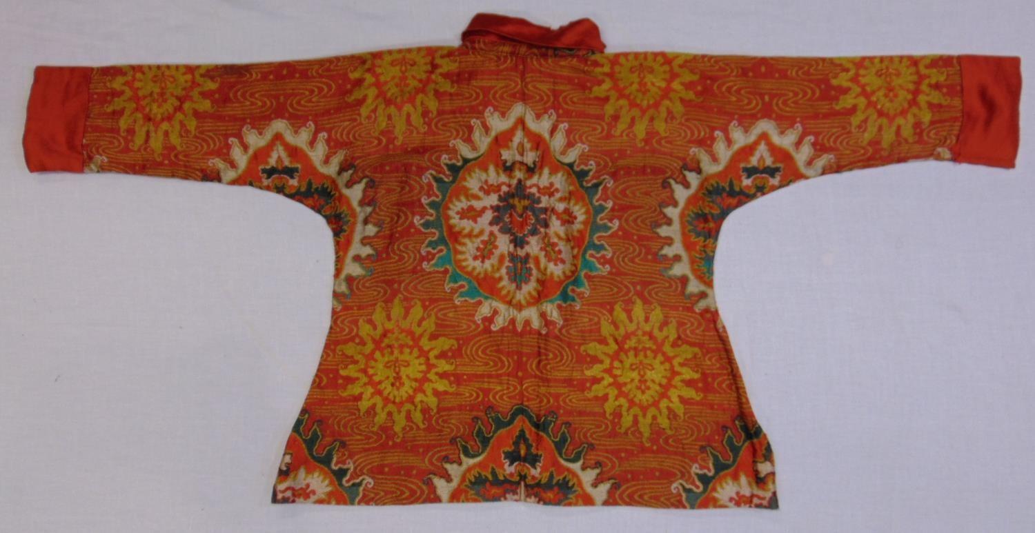 Early 20th century oriental hand stitched kimono type peasant robe in printed cotton with - Image 6 of 7