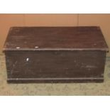 A Victorian stained pine blanket box with hinged lid, 92 cm long x 48 cm wide x 37 cm high