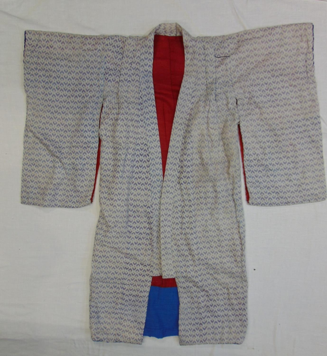 Early 20th century oriental hand stitched kimono type peasant robe in printed cotton with