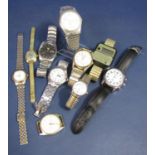 A mixed selection of vintage gents watches to include Seiko 5 automatic watch with black dial,