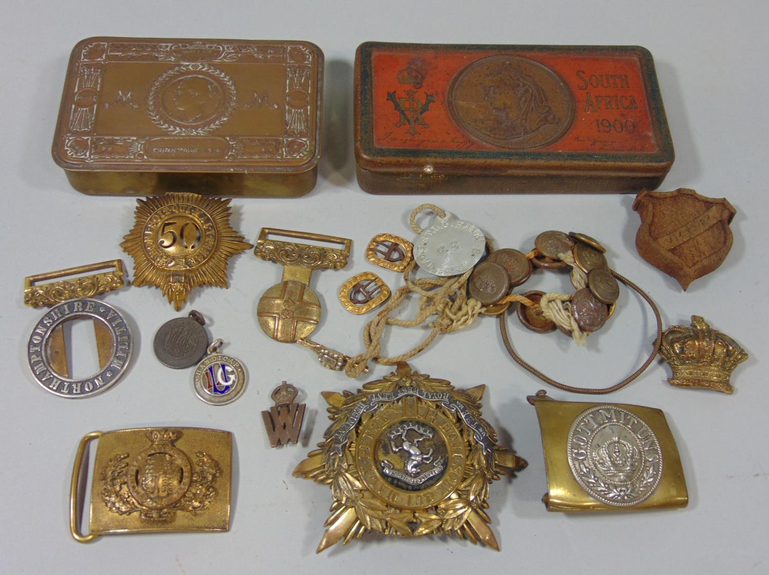 A collection of late 19th/ early 20th century militaria including a 1900 South Africa Christmas