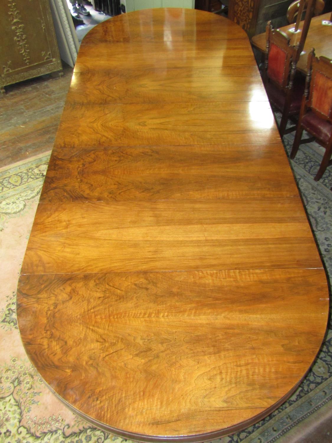 A good quality late Victorian/early Edwardian walnut D end extending dining table, raised on three - Image 2 of 9