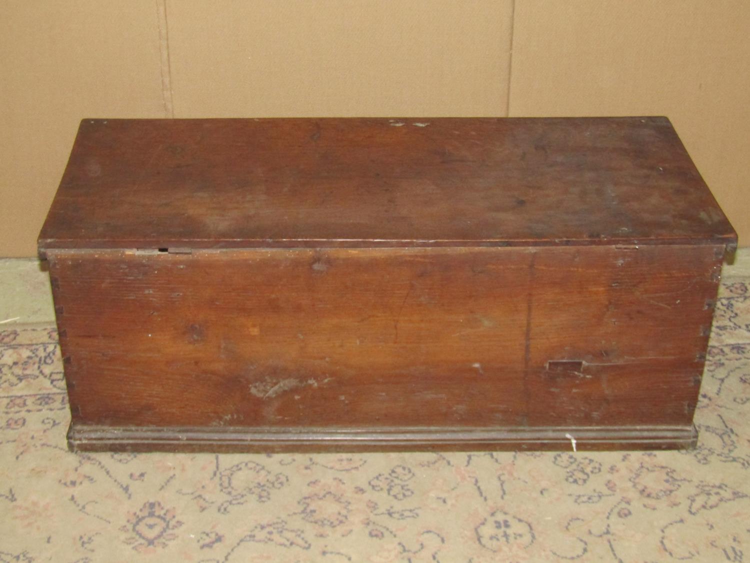 A 19th century oak and elm box with hinged lid, dovetail construction and drop side carrying - Image 4 of 4