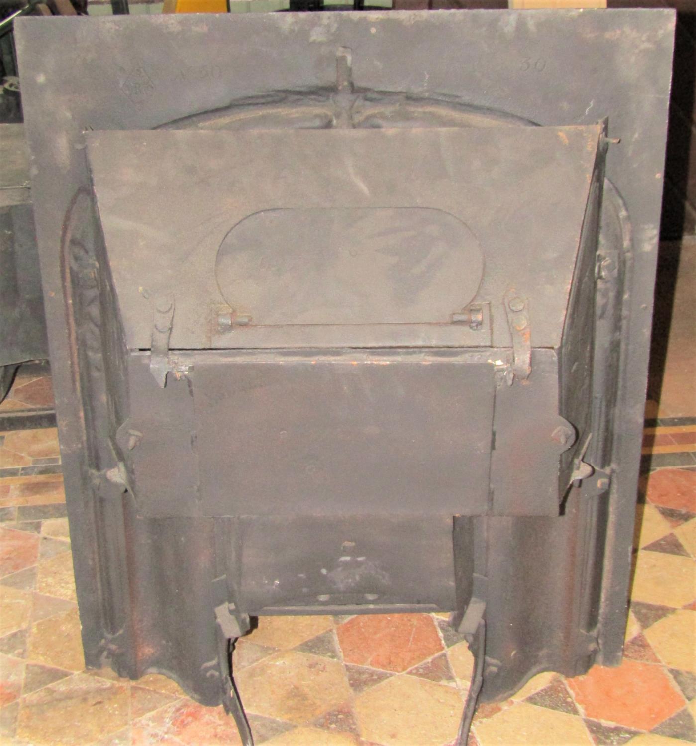 A 19th century cast iron fire insert with scrolling acanthus relief, shallow bowfronted basket and - Image 2 of 3