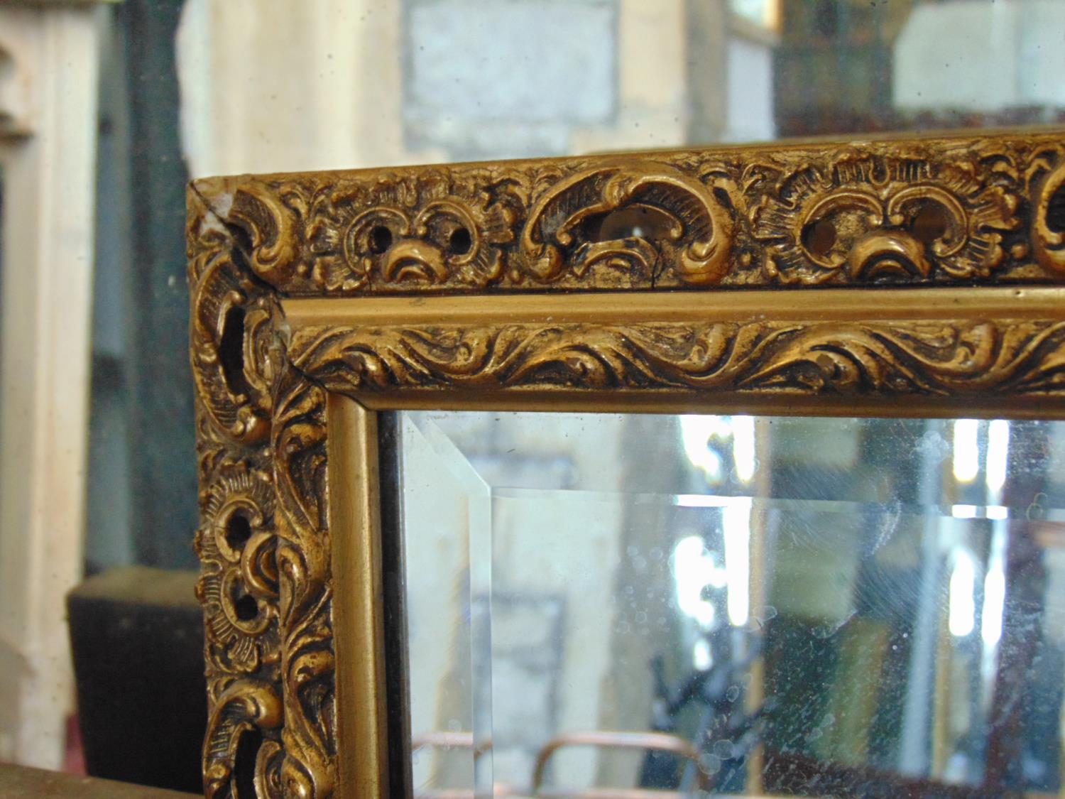 A Victorian overmantle mirror/chimney glass with moulded gilt arched frame with acanthus and further - Image 3 of 4