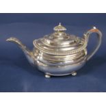 Good quality Georgian silver boat shaped teapot, the spout with applied scallop shell, acanthus