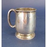 1950s silver baluster christening mug on a stepped circular base, 7cm high, 2oz approx