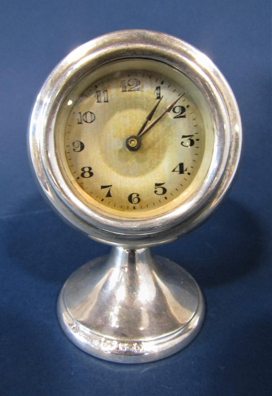 Good quality art deco period silver desk clock of atomic form, the globular case work fitted with