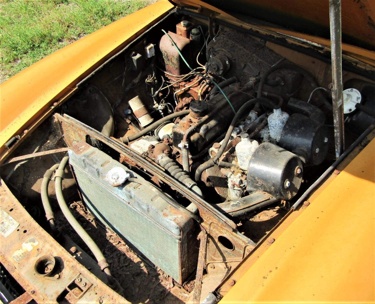 MG BGT - 1800cc, yellow/mustard, chassis GHD 532680 2G, engine number 19628, registration - WFH - Image 14 of 17