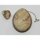 Large 9ct cameo brooch / pendant depicting the profile of a lady, London 1975, 26g, together with