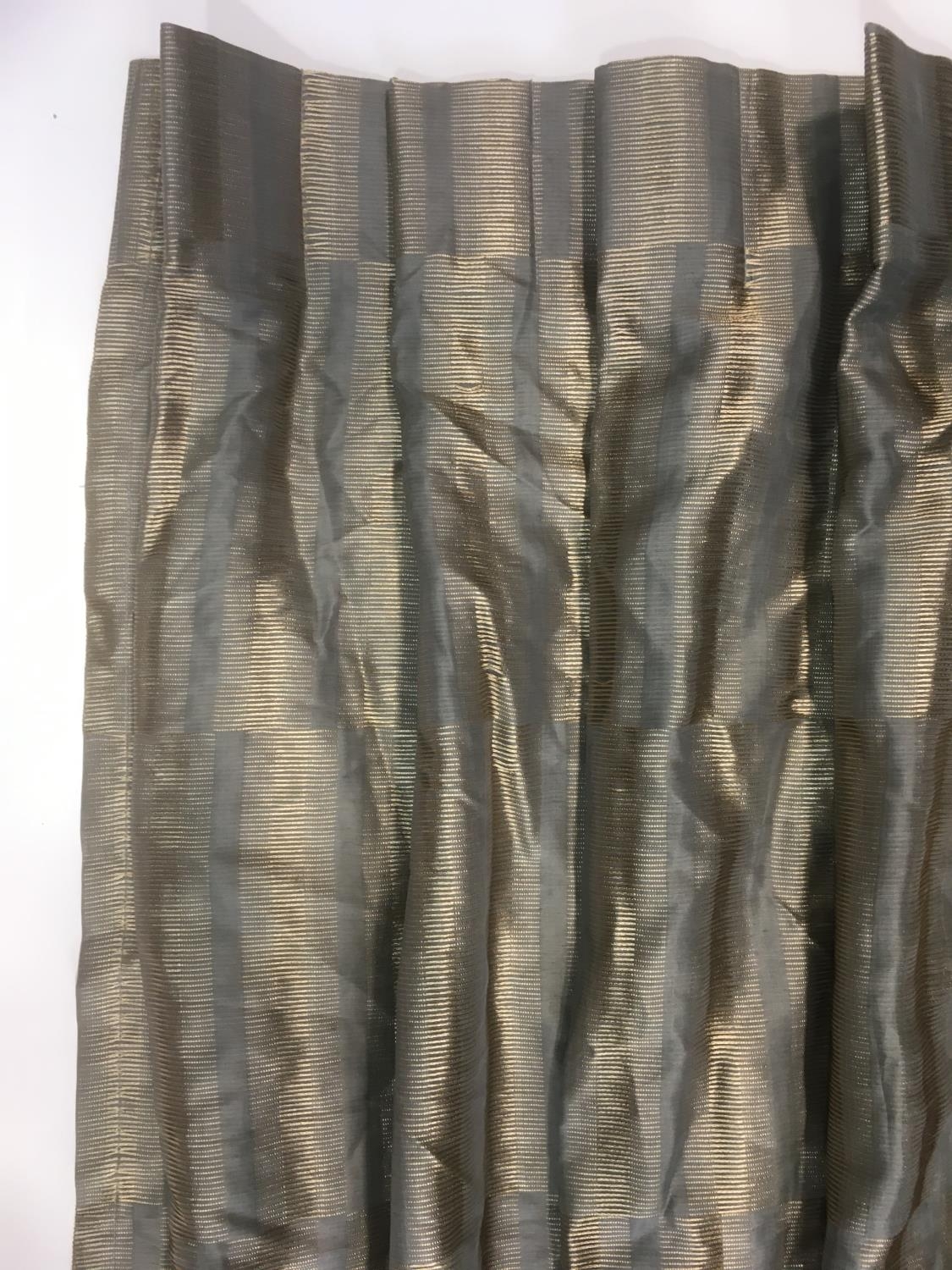 2 pairs of lightweight contemporary curtains, ex display and appear to be unfinished. First pair - Image 3 of 3