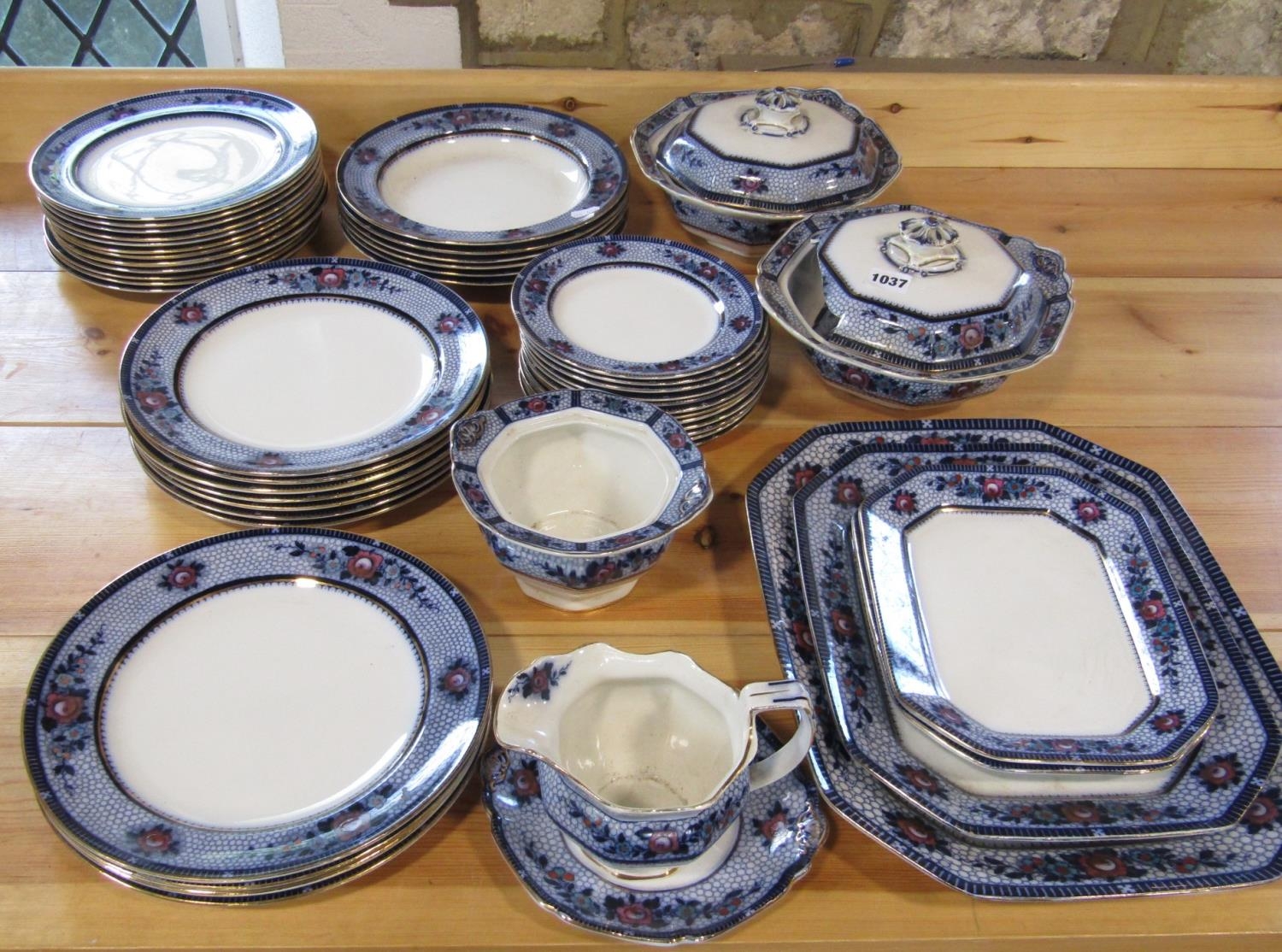 A collection of Burleigh dinnerwares with printed and infilled floral border decoration comprising - Bild 2 aus 3