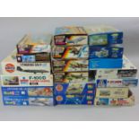 19 vintage model aircraft kits of assorted jet planes including models by Airfix, Revell, ESCI,
