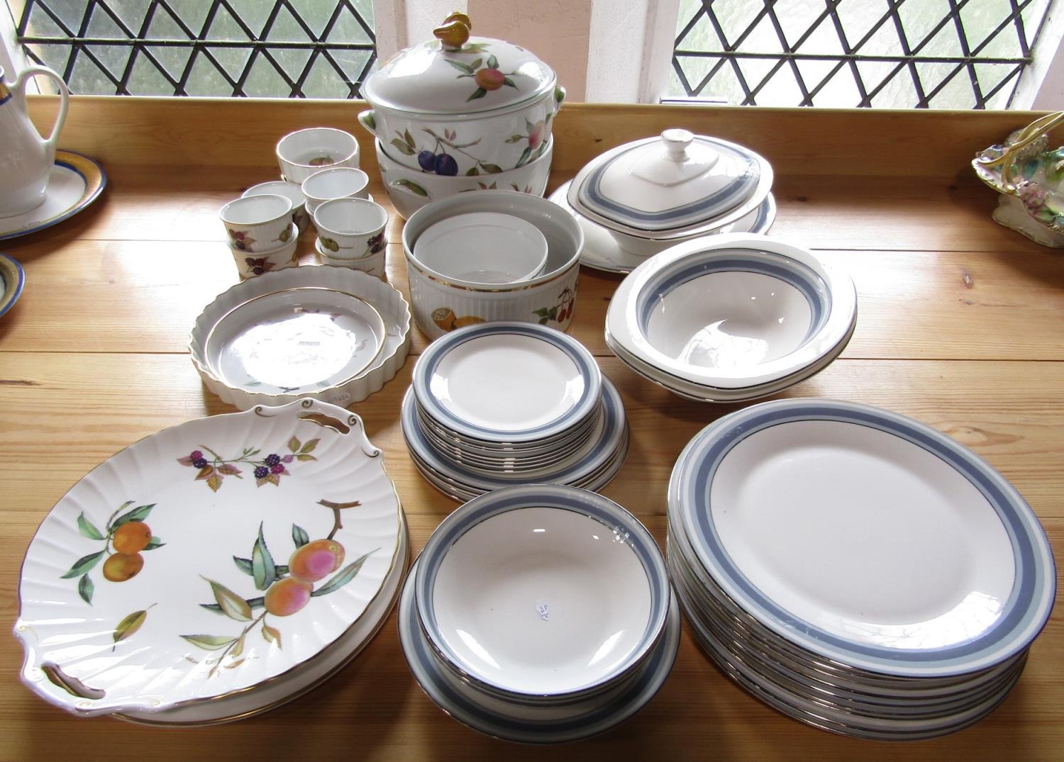A collection of Royal Doulton Eastbrook pattern dinnerwares comprising tureen and cover, pair of - Image 2 of 2