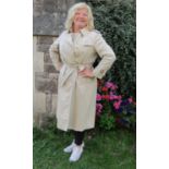 Burberry classic ladies trench coat, cream with tartan lining, with double breasted button