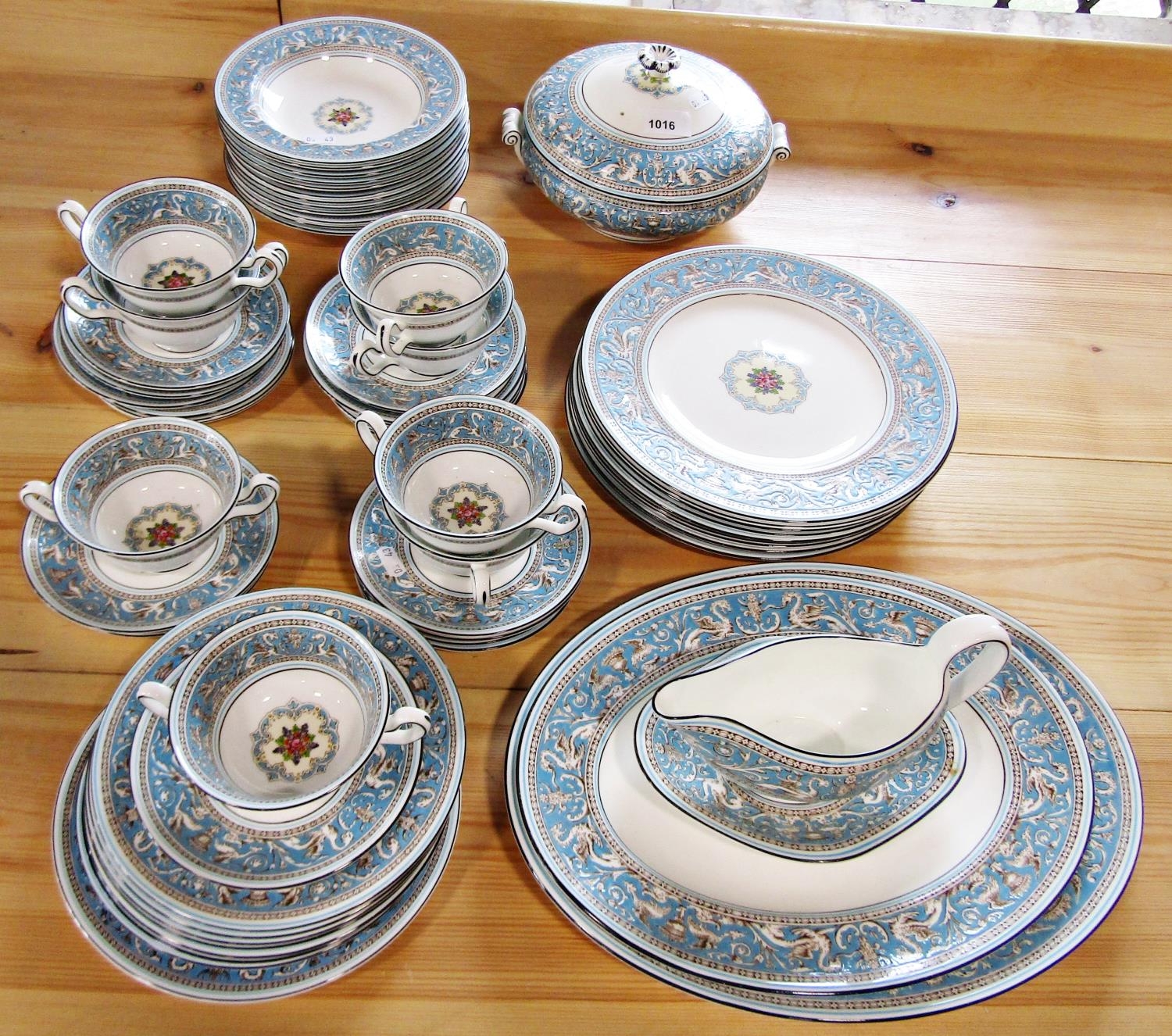 A quantity of Wedgwood Florentine pattern dinnerwares comprising two handled tureen and cover, two - Image 2 of 2