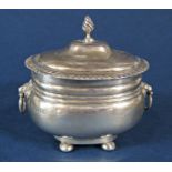Good quality Edwardian silver lidded large mustard or sucrier, with twin lion head ring handles