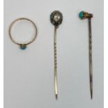 Group of antique yellow metal jewellery set with cabochon turquoise comprising a Victorian 9ct