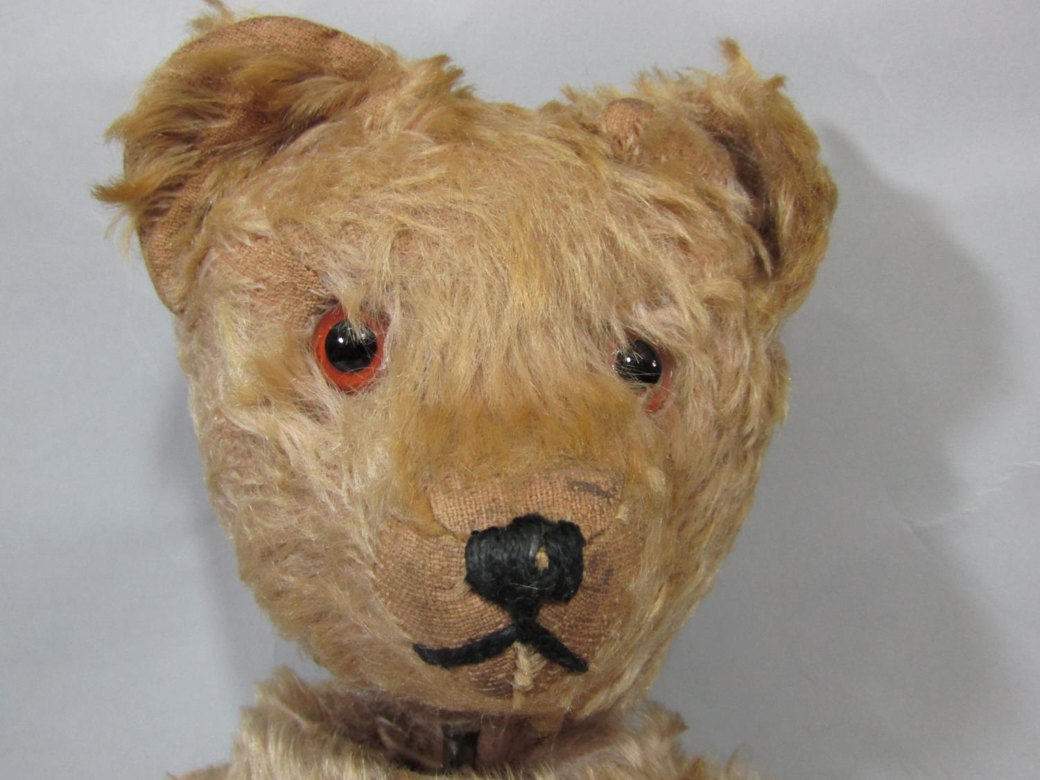 Mid 20th century Yes/ No Teddy bear probably made in Germany by Schcuco, with lever (formerly a - Image 2 of 9