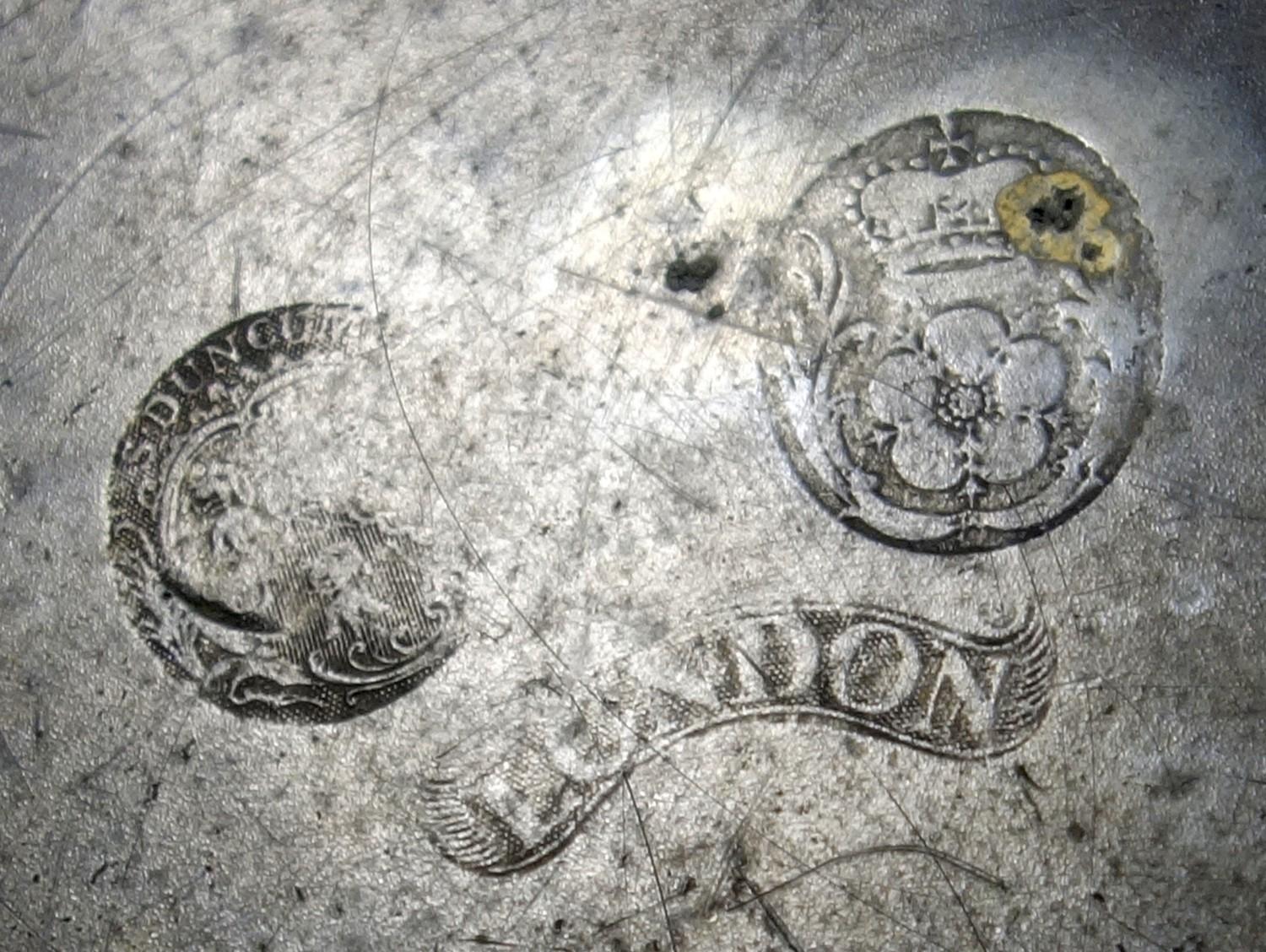 Two 18th century pewter chargers, one with touch mark S. Duncum, also a crowned rose and London, - Bild 7 aus 8