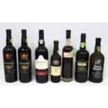 Grahams LBV port, 2007, 75 cl, Taylor's 10 yo tawny port, 37.5 cl, two bottles of Taylor's Select