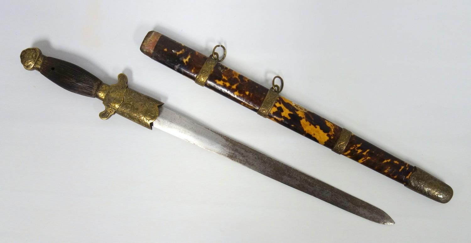 Chinese short sword, steel blade in tortoiseshell scabbard, the brass mounts engraved with symbols - Image 2 of 7