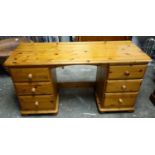 Modern pine desk with two sets of drawers, 155 cm wide.