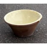 Antique Welsh dairy pot, with pouring lip yellow glazed interior and brown glazed banding, 37 x 42