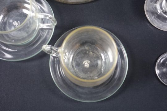 Antique glass, a pair of Victorian bulbous glass jugs, three rummers, a toastmasters glass, ice - Image 3 of 10