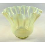 Victorian Vaseline glass lampshade, with fluted edge, 16 x 20 cm