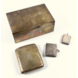 Cigarette case, Birmingham 1910, two Edwardian vesta cases, Birmingham 1903 and Chester 1906,