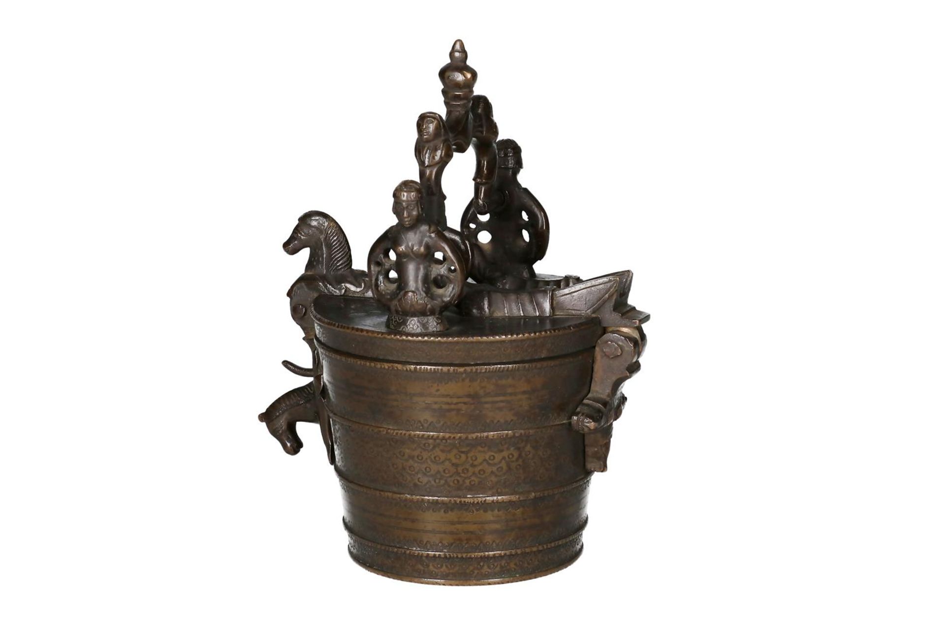 A Nuremberg nested cup-weight, 16 pound for Austria, 17th century. Master sign 'bell CS' = Christoph - Image 4 of 11