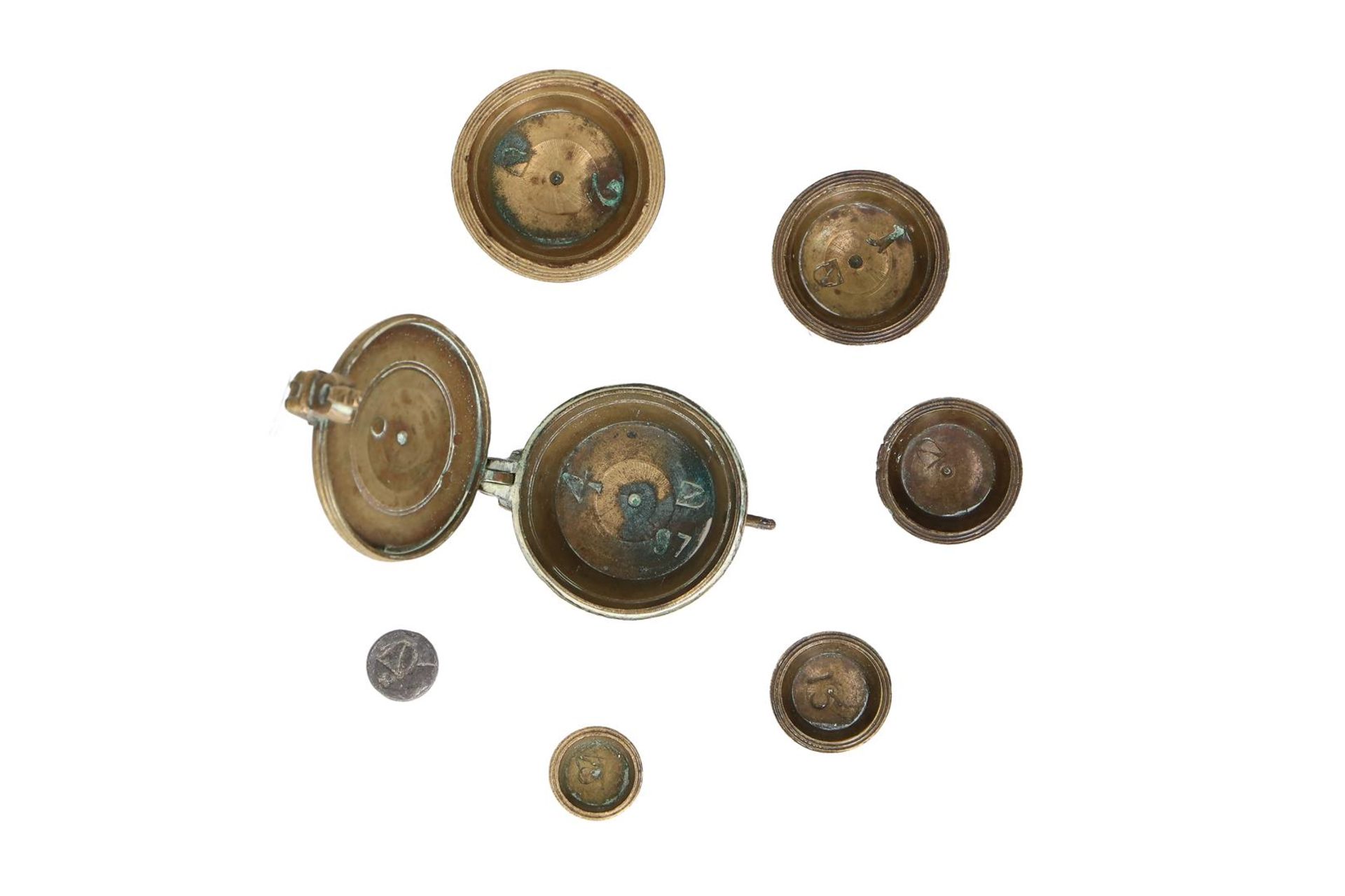 Lot of three nested cup-weights 1) A Nuremberg nested cup-weight, 1/4 pound for Utrecht, 1787. - Image 8 of 9