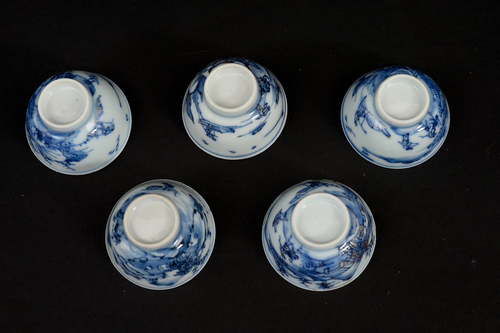 A set of five blue and white miniature porcelain cups and saucers decorated with a landscape decor - Image 6 of 6