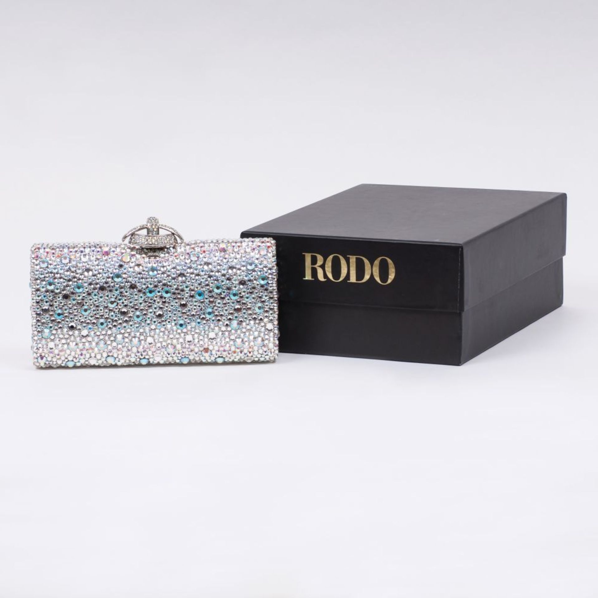 Rodo. Tube Clutch mit Allover Swarovski-Kristallen. - Bild 2 aus 2